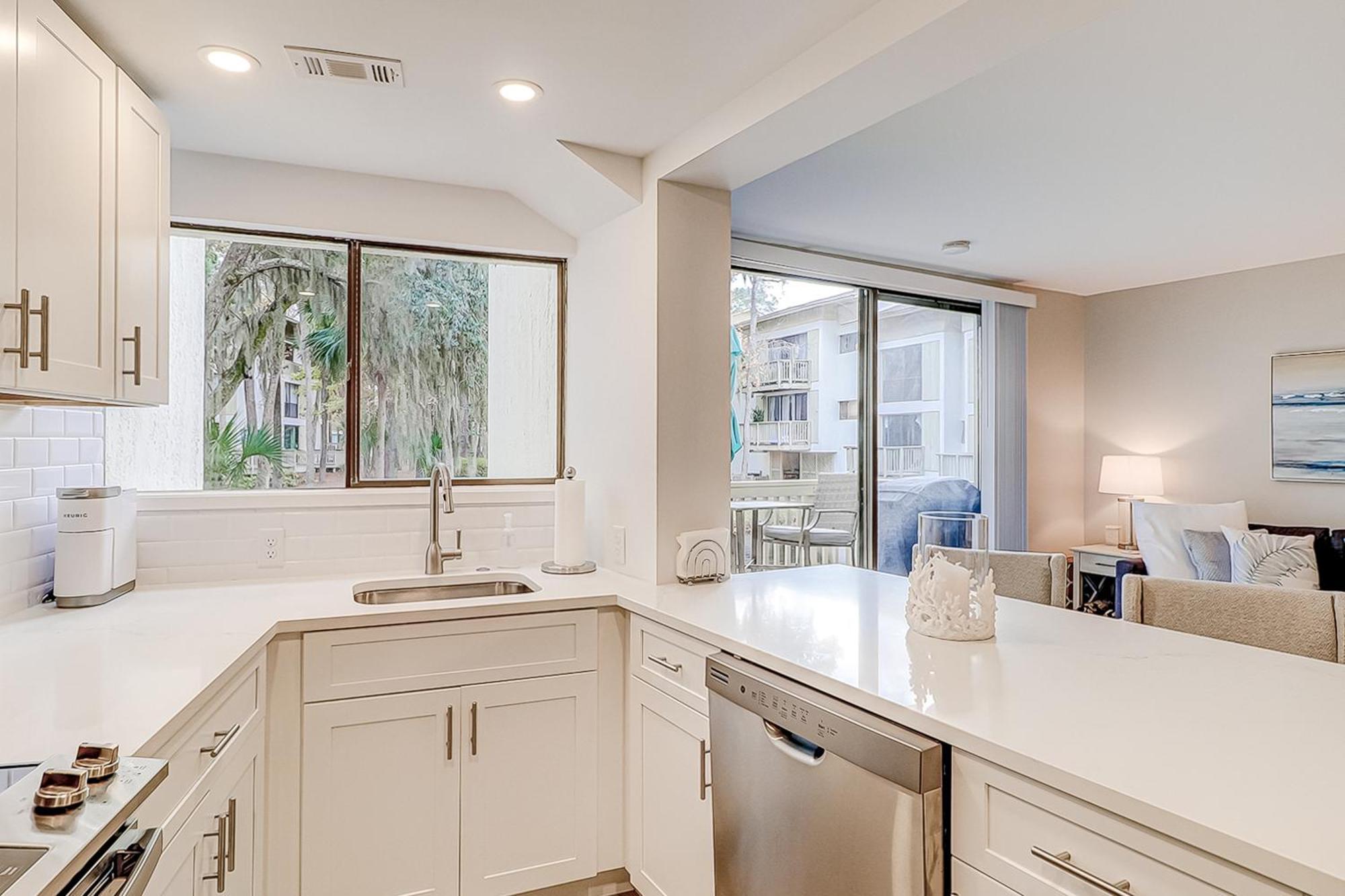 Seascape Villas Hilton Head Island Room photo