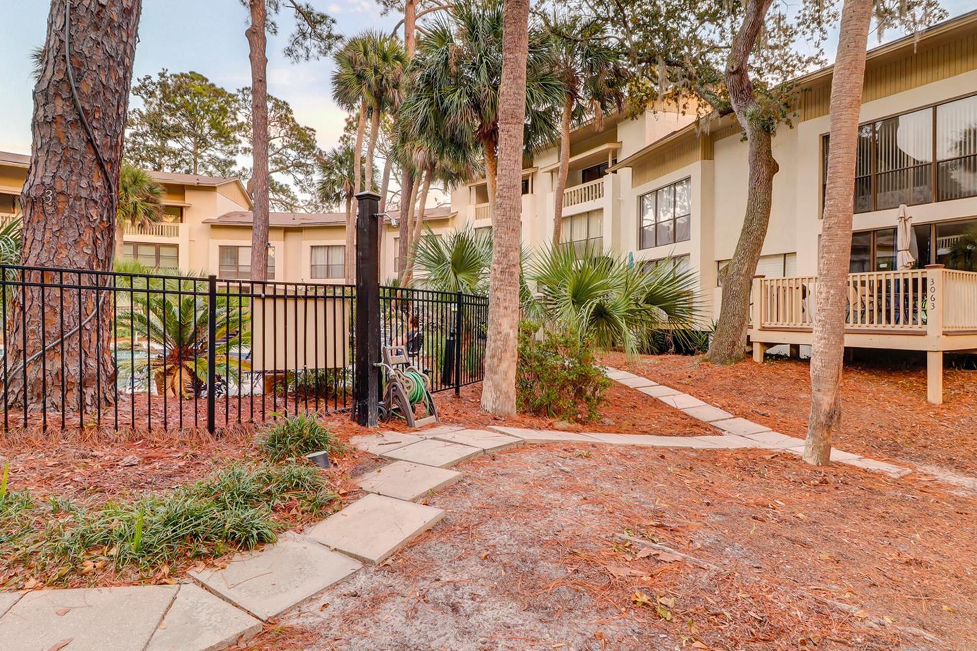 Seascape Villas Hilton Head Island Room photo